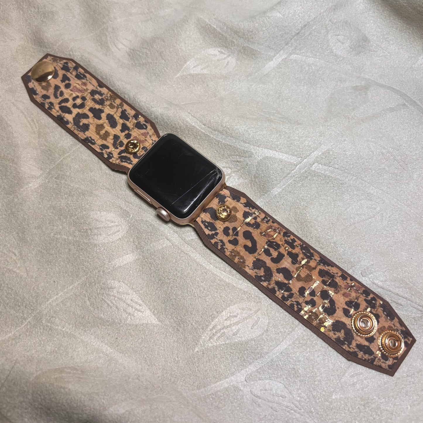 Chestnut Leopard